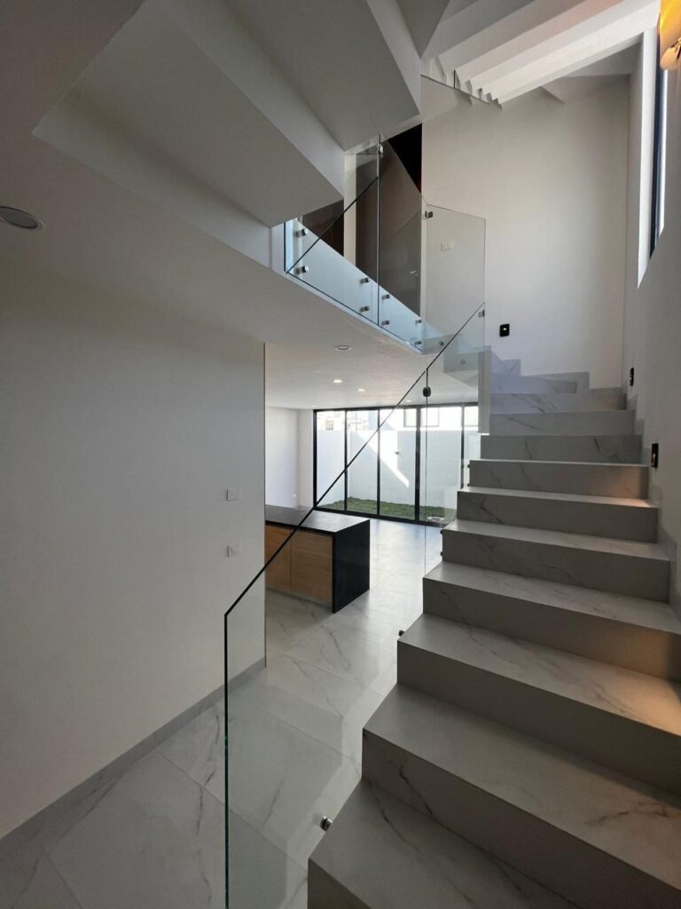 Venta Casas Capital Sur Coto Dublin Saint Marie Inmobiliaria
