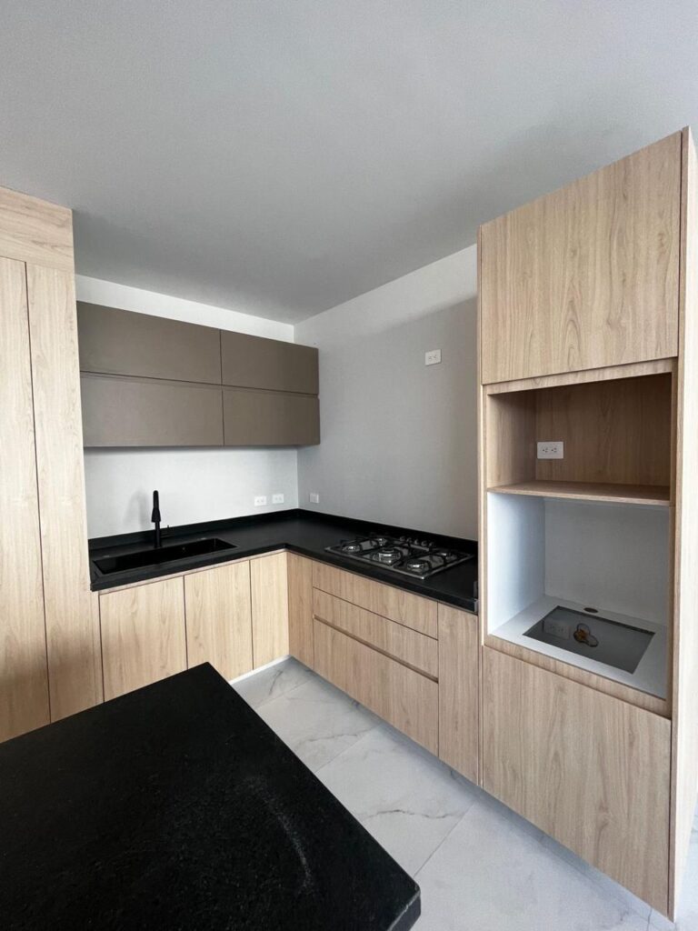 Venta Casas Capital Sur Coto Dublin Saint Marie Inmobiliaria Cocina