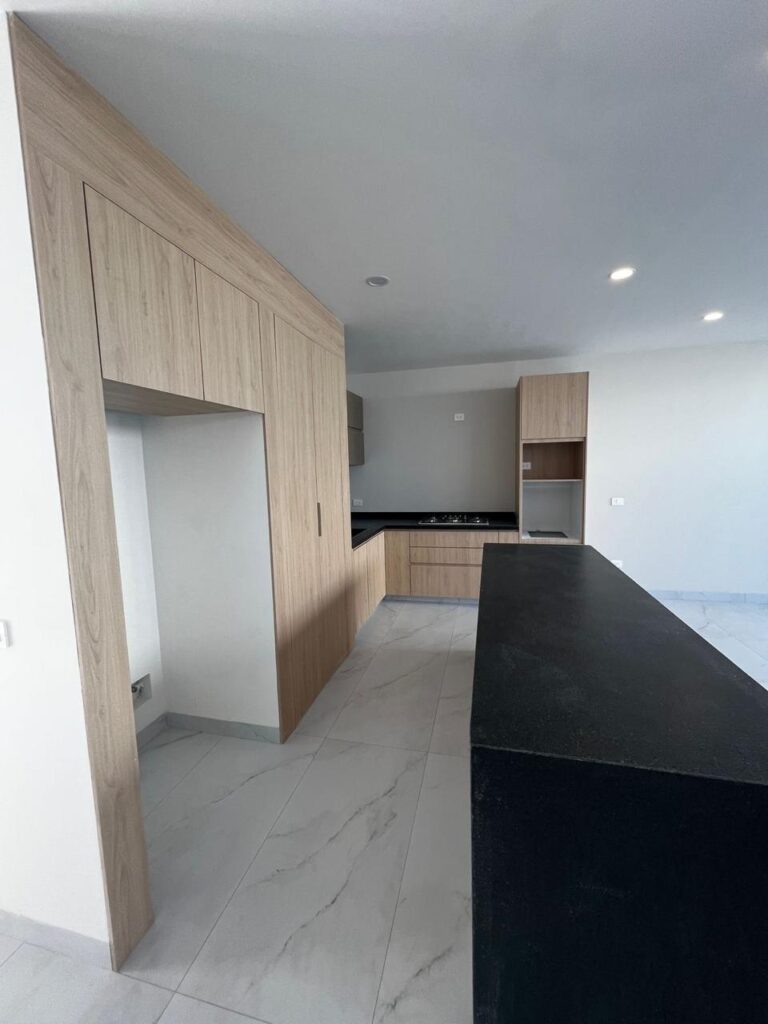 Venta Casas Capital Sur Coto Dublin Saint Marie Inmobiliaria Cocina Lista para Integrar Electrodomésticos