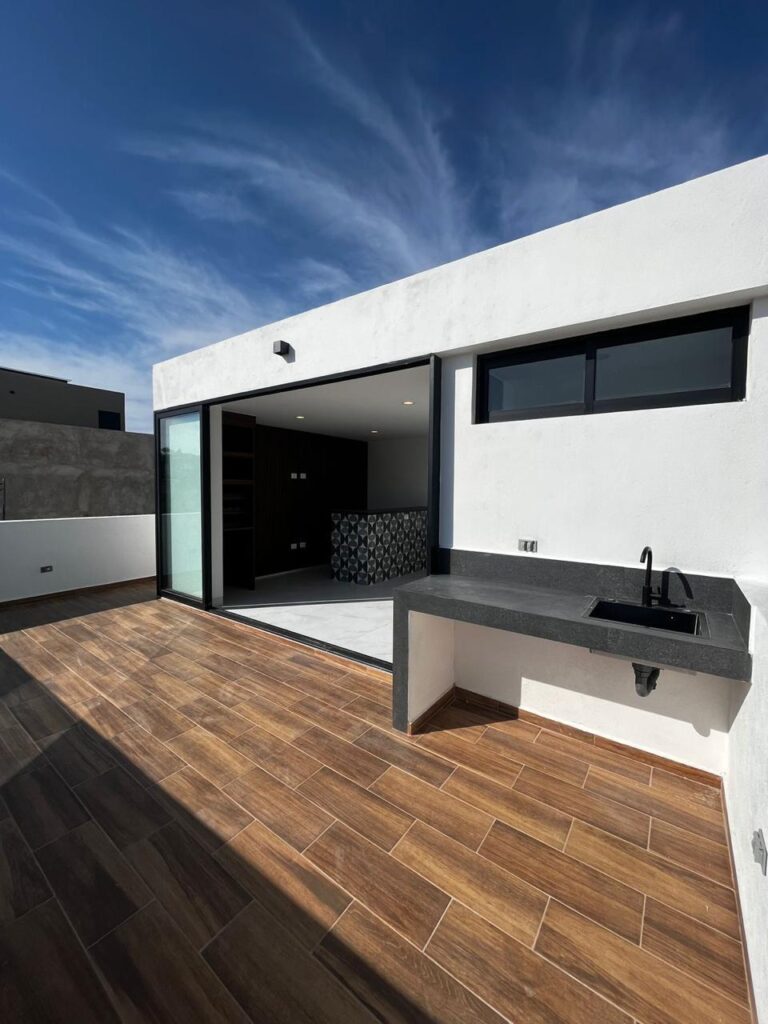 Venta Casas Capital Sur Coto Dublin Saint Marie Inmobiliaria Roof Garden Acabados