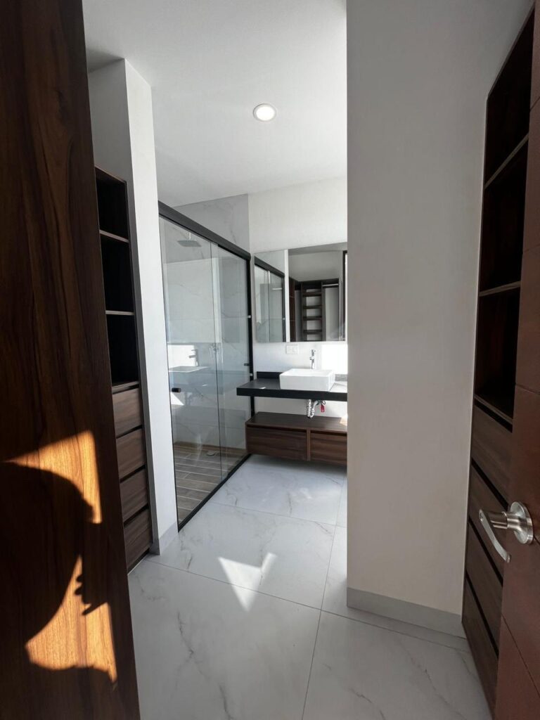 Venta Casas Capital Sur Coto Dublin Saint Marie Inmobiliaria Sanitario 2