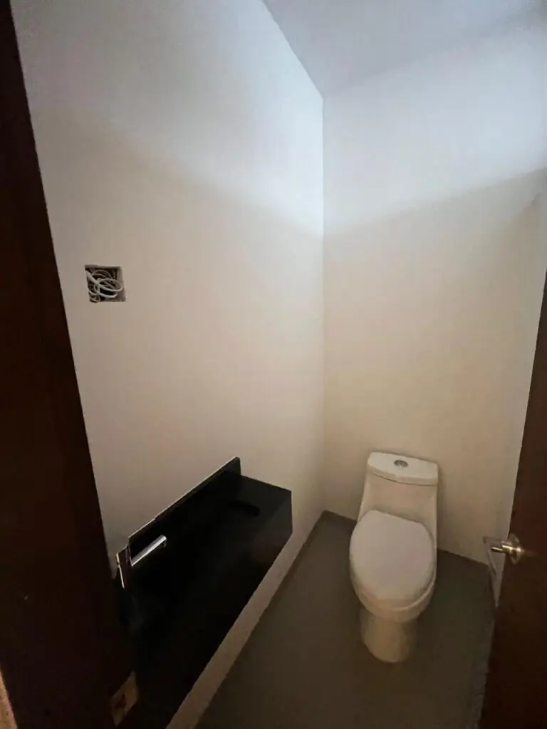 Venta Casas Capital Sur Coto Paris Querétaro Saint Marie Inmobiliaria MEDIO BAÑO