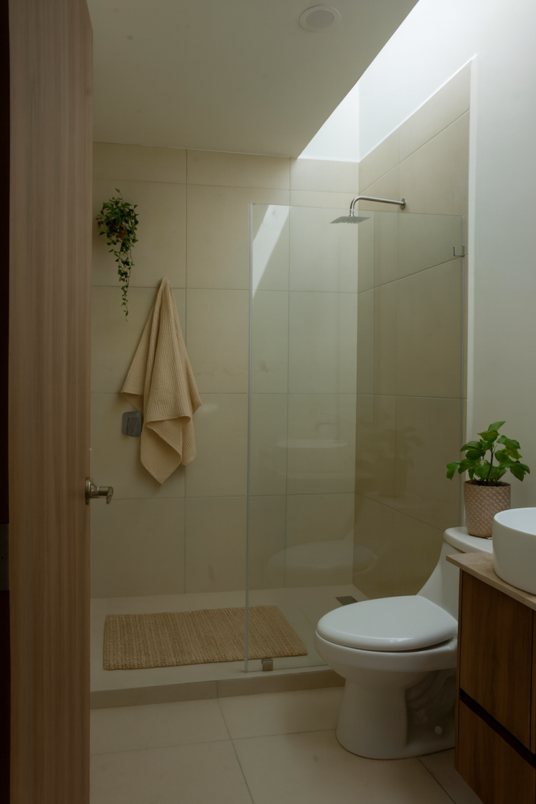 Venta Casas Meseta Hábitat Querétaro Saint Marie Inmobiliaria 17 REGADERA