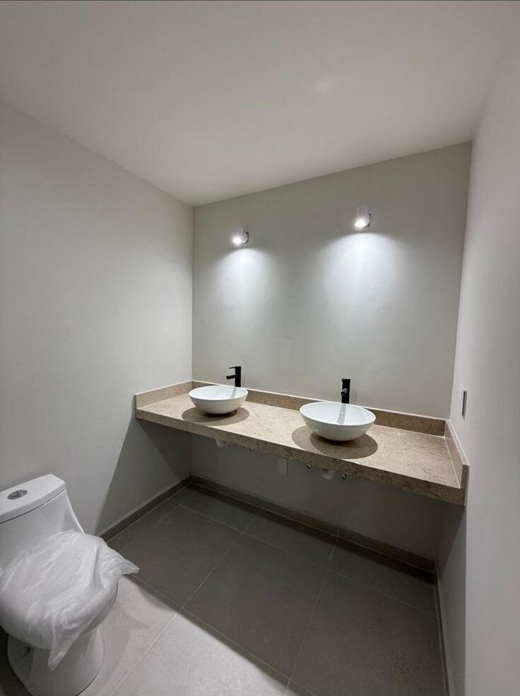 Casa en renta El Marqués Cápital Sur Querétaro Saint Marie Inmobiliaria Baño de recamara principal