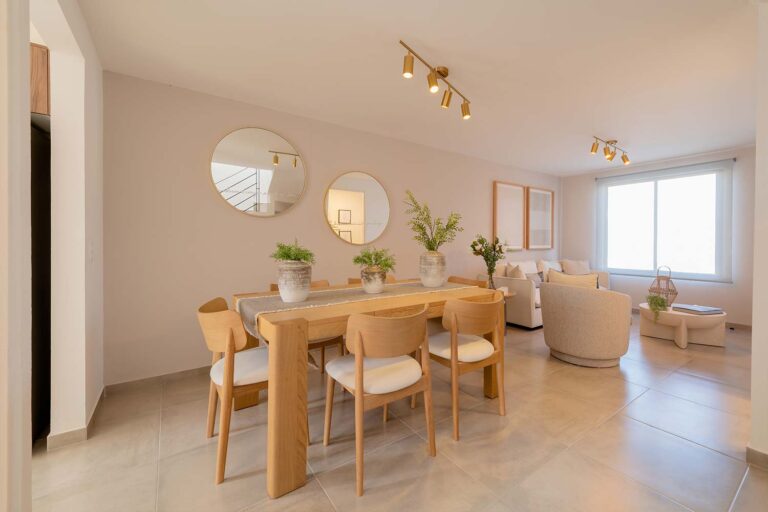sala-comedor-casa-modelo-encino-sendas-el-marques-queretaro