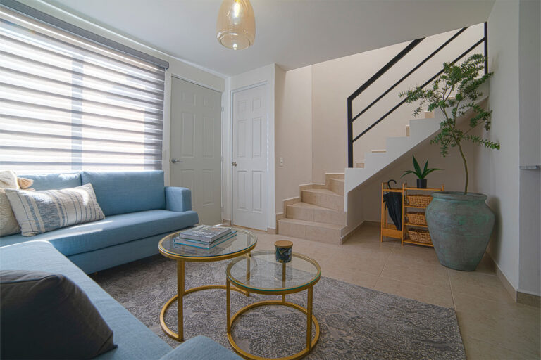 sendas-residencial-san-miguel-ampliada-sala-escalera