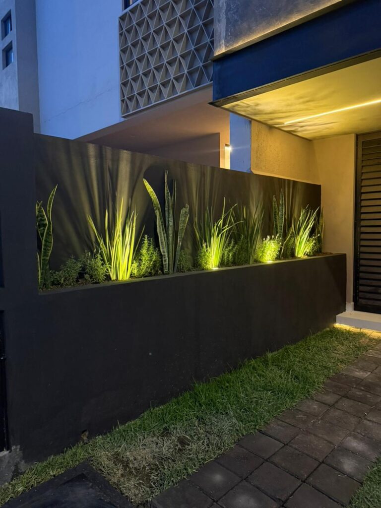 venta-casa-47-fachada-coto-dublin-capital-sur-el-marques-queretaro-02